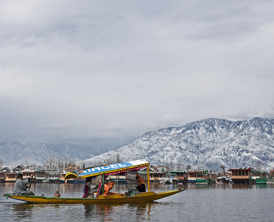 Heavenly Kashmir – 06 Nights | 07 Days